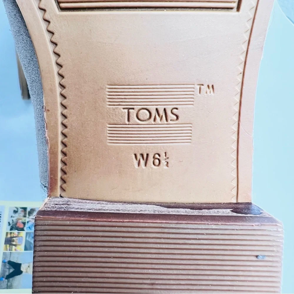 Toms Ella Desert Taupe Suede Silver Metallic Distressed Leather Ankle Bo…